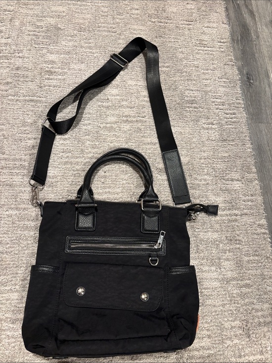 Martha Stewart Handbags - Martha steward Black Convertible Crossbody Tote Bag
